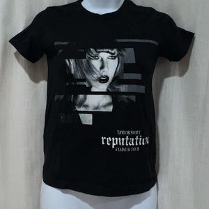 Taylor Swift Reputation Tour T-shirt
